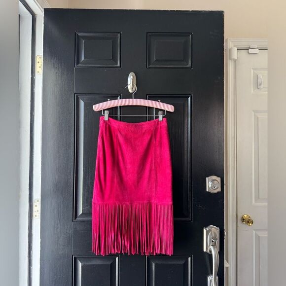 Neiman Marcus Cusp Burgundy Suede Fringe Skirt Size XS - Picture 2 of 15